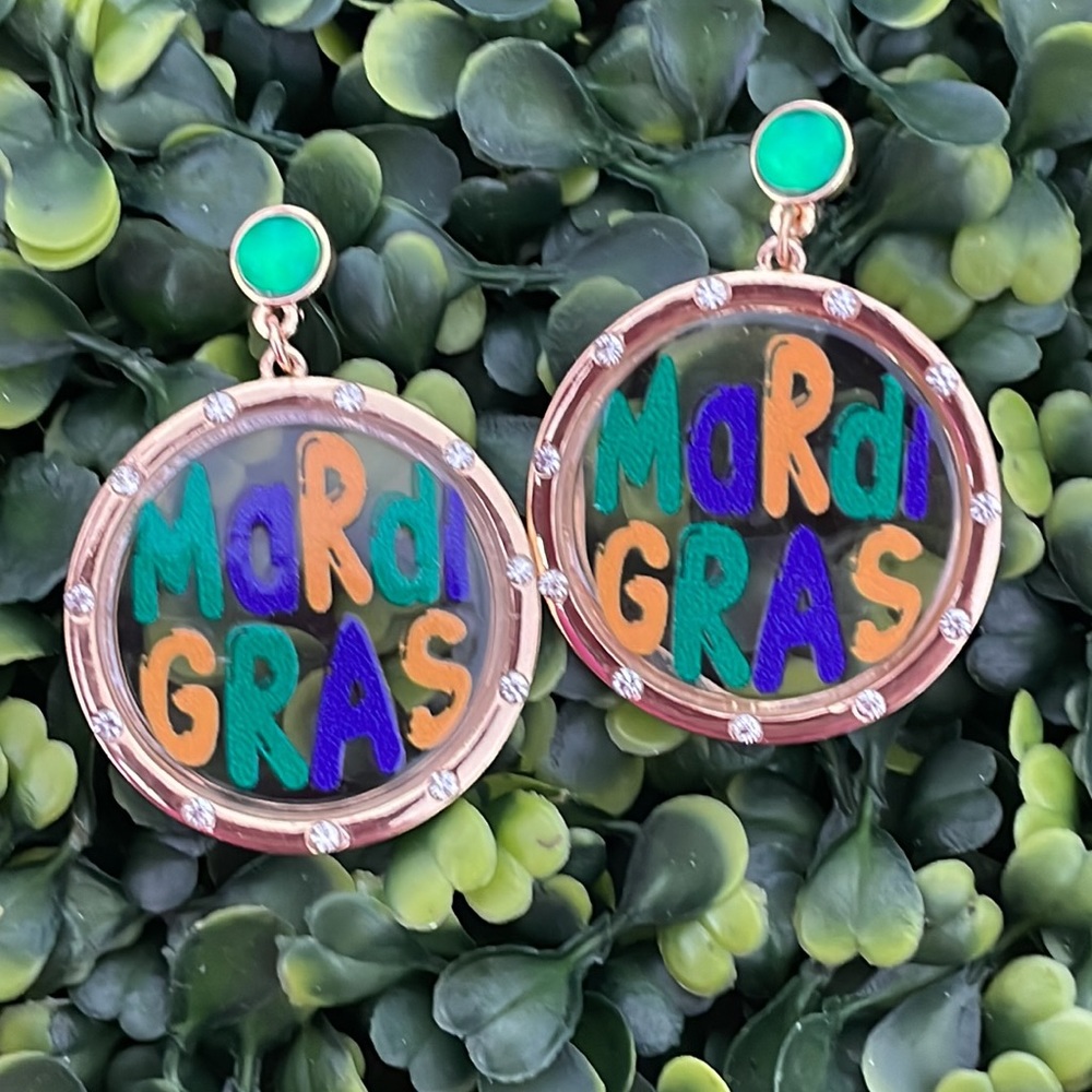 🎉💜 Mardi Gras Iridescent Crystal Earrings